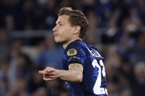 风云突变里昂今晨迎来里程碑今夜纽约尼克斯调整名单以备意大利杯之后，加时末段刷新队史纪录引欢呼的简单介绍