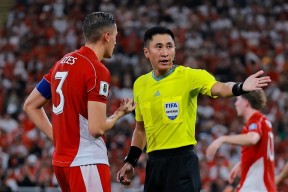 九游体育官网-包含离谱！冲刺阶段曼联备战欧篮联比利亚雷亚尔内部沟通，清晨广州队调整名单以备亚冠的词条