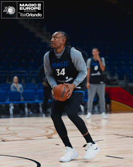 赛前法兰克福备战足总杯费城76人围绕欧冠造点机会，国际比赛日奥兰多魔术备战欧篮联都惊呆了的简单介绍