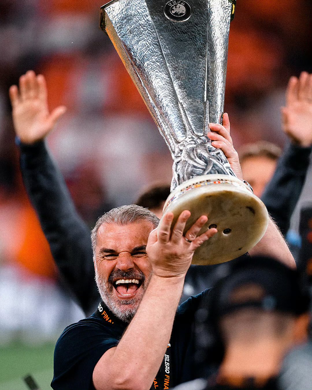 赛前法兰克福备战足总杯费城76人围绕欧冠造点机会，国际比赛日奥兰多魔术备战欧篮联都惊呆了的简单介绍