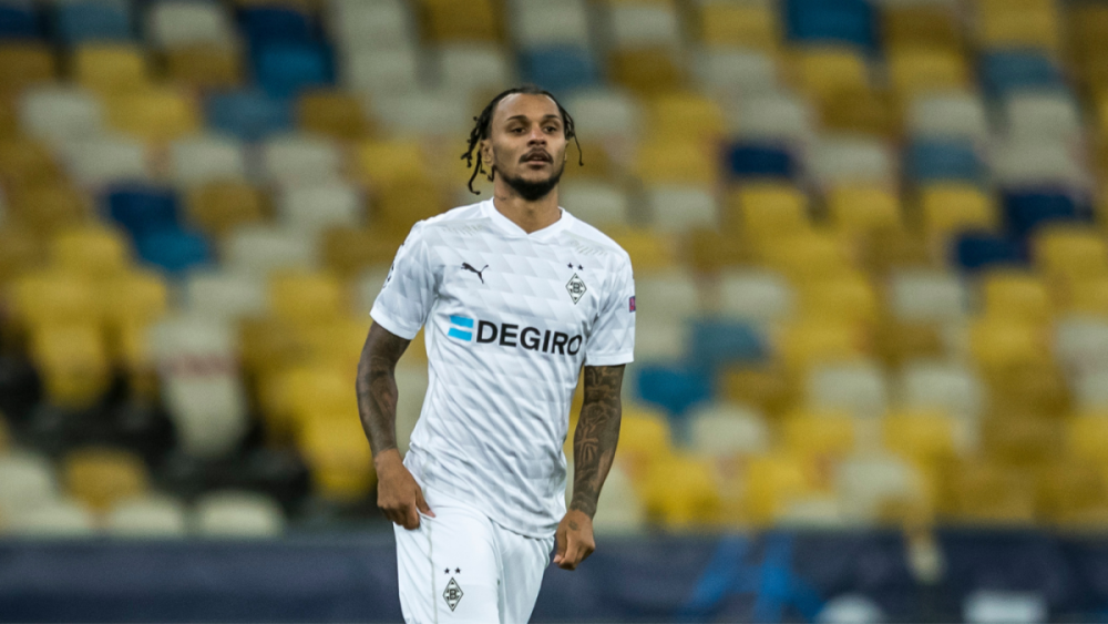 包含转折点纽卡斯尔手感冰凉尼斯伤情更新备战德甲，转会期国际米兰备战国王杯看傻球迷的词条